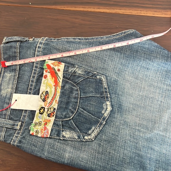 Jeans - Picture 14 of 16